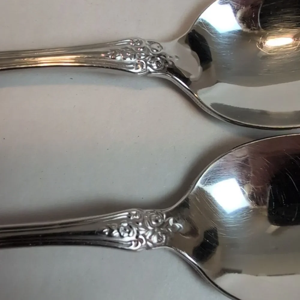 Elegant Oneida Silverplate Ornate Spoons - Set of 3 Soup Spoons & 3 Teaspoons